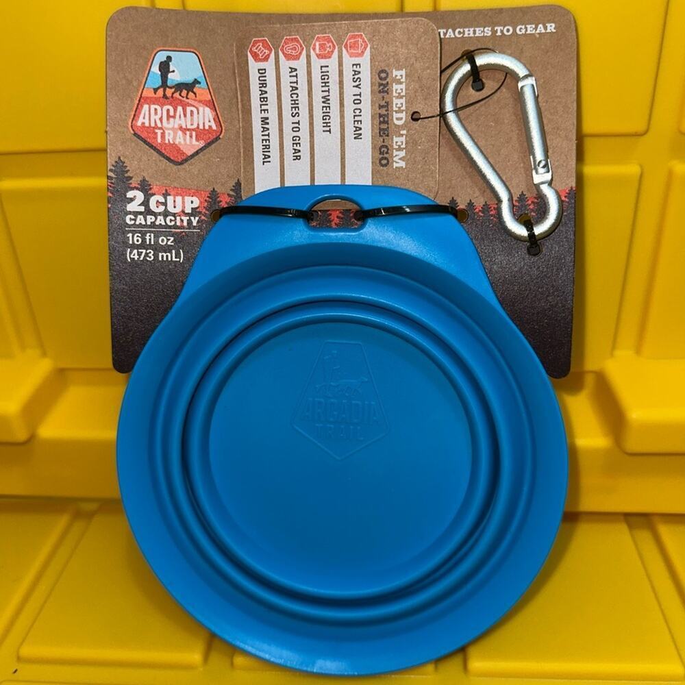 Dog Summer Bundle - Yellow and Blue -  MSRP $55 - Picture 4 of 7